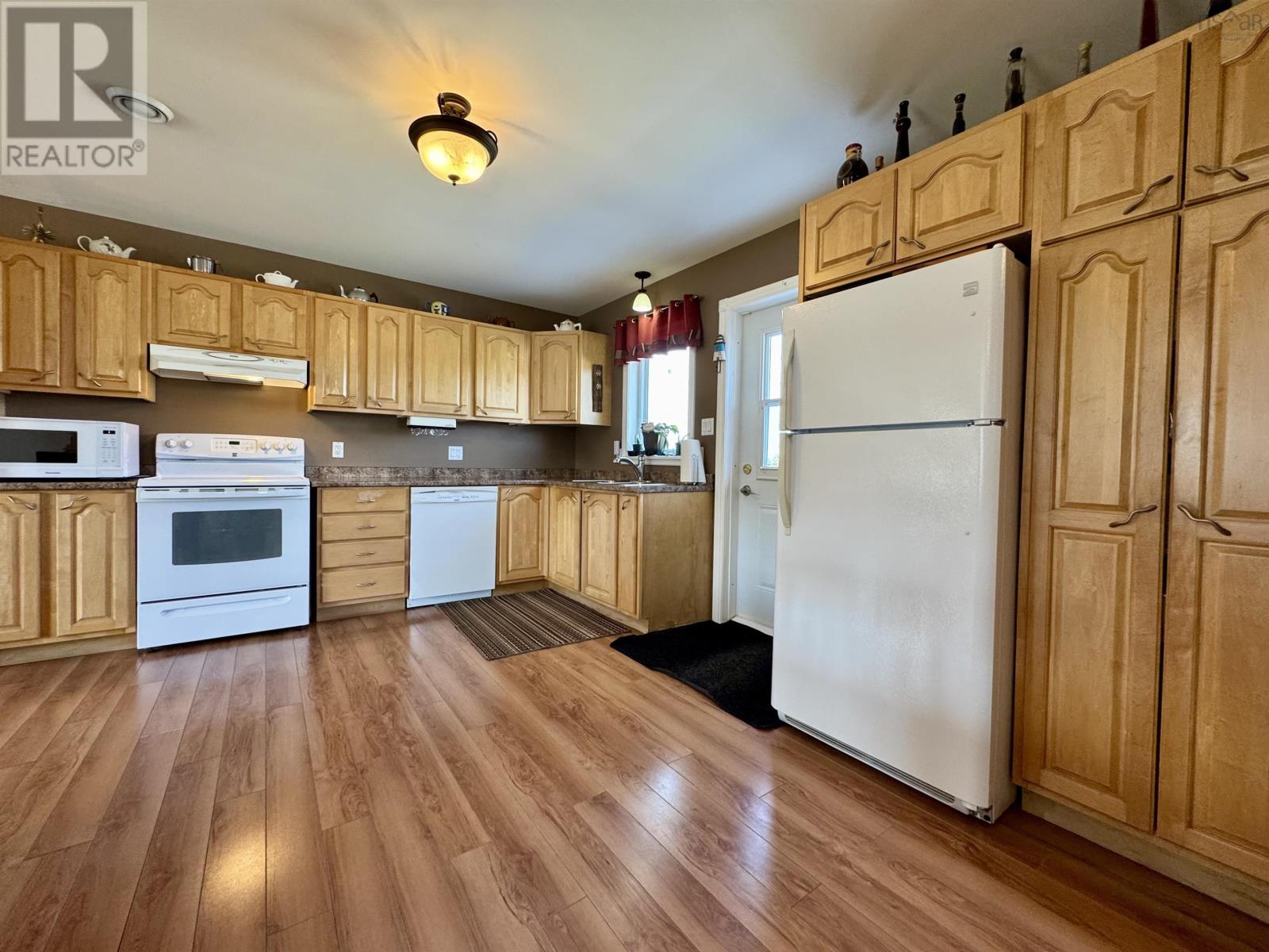 3123 Highway 320 Property Photo 8