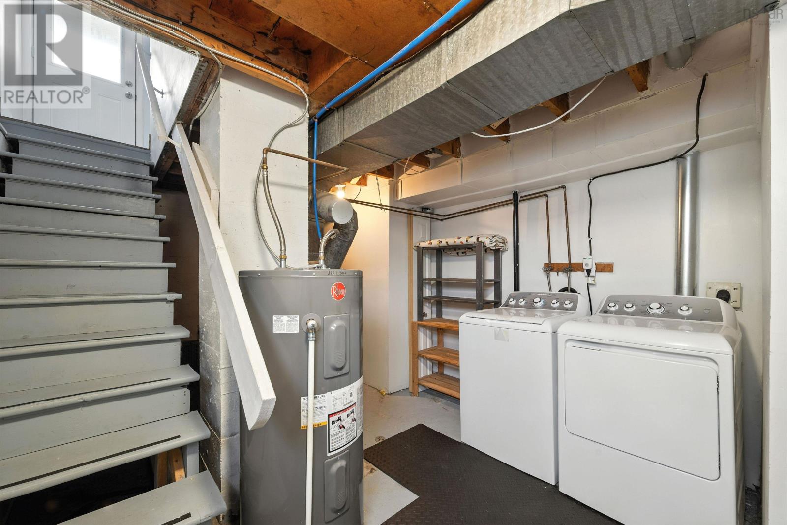 81 Adelaide Avenue Property Photo 23