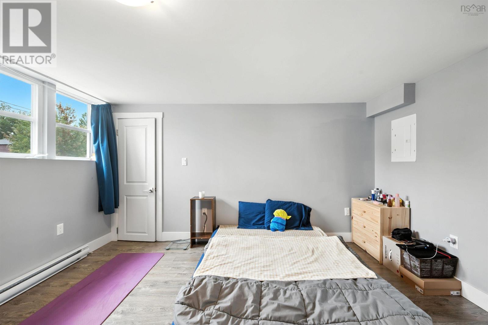 81 Adelaide Avenue Property Photo 30