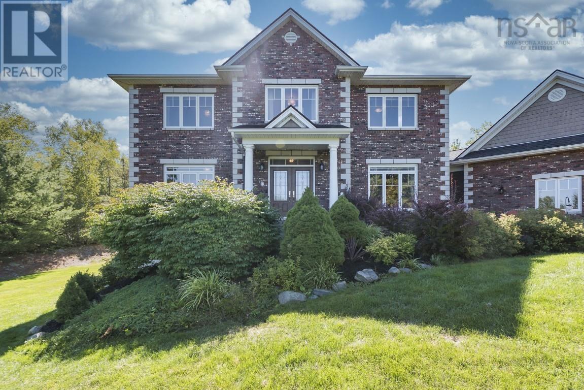 35 Shaughnessy Place Property Photo 2