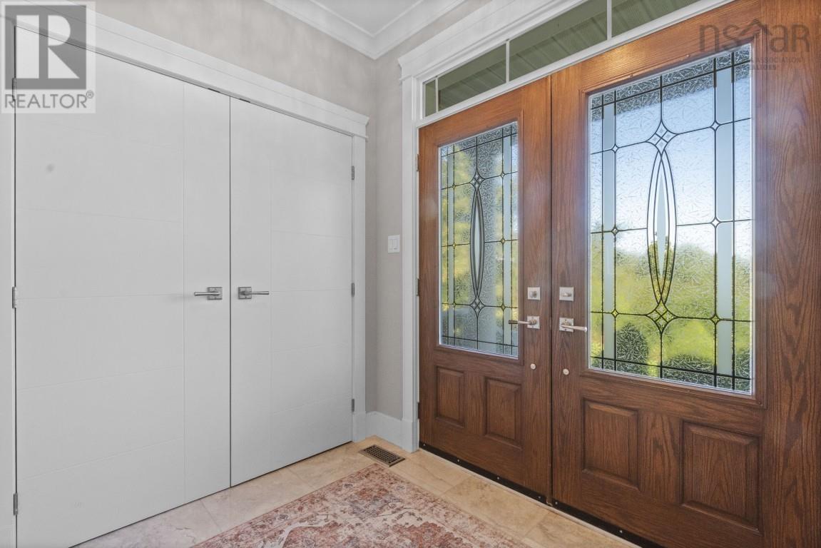 35 Shaughnessy Place Property Photo 5