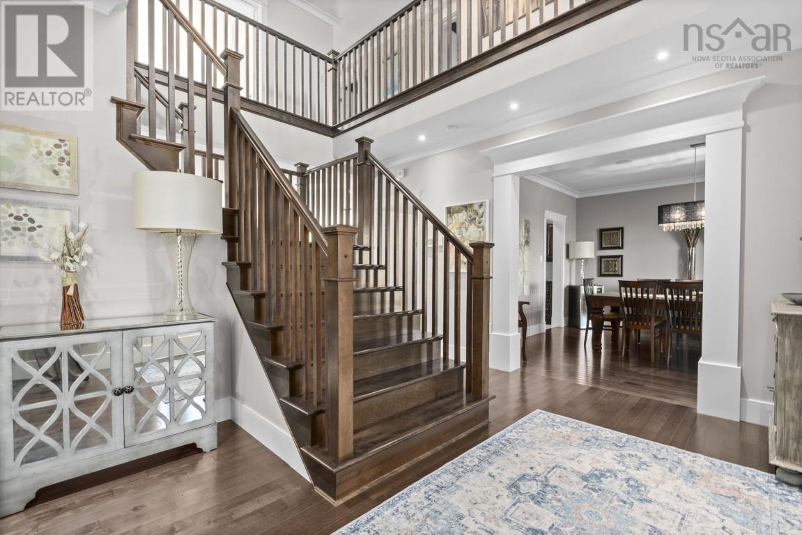 35 Shaughnessy Place Property Photo 6