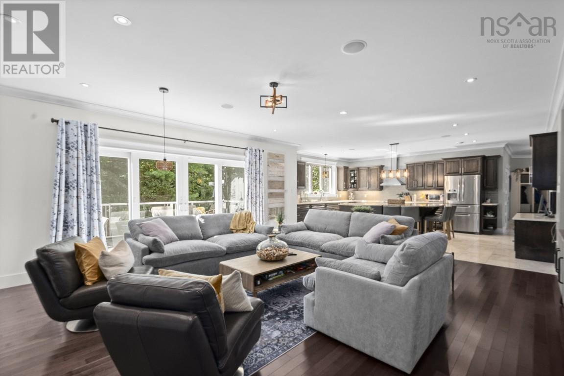 35 Shaughnessy Place Property Photo 10