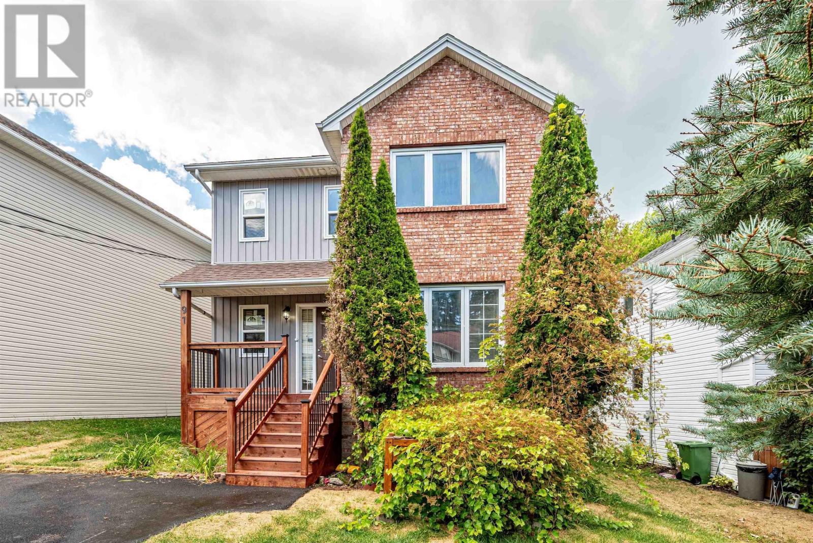 91 Oceanview Drive Property Photo 1