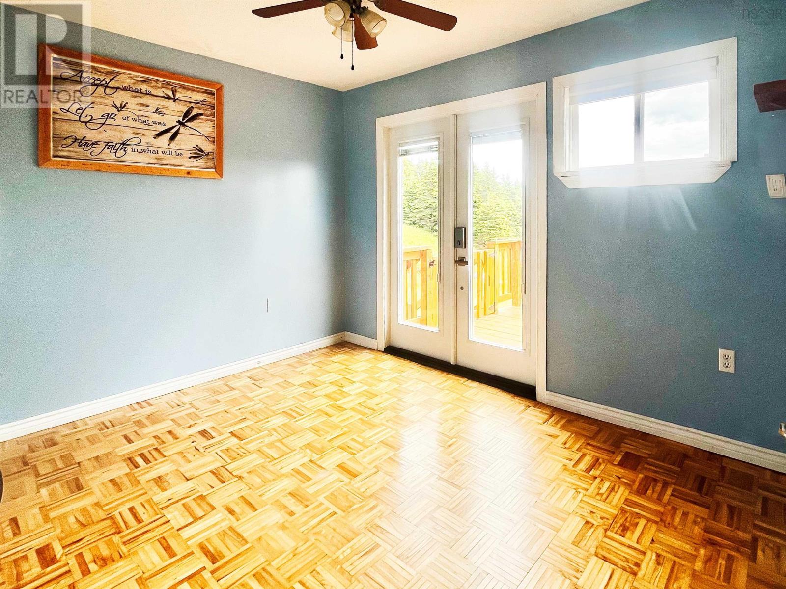 96 Landry Lane Property Photo 8