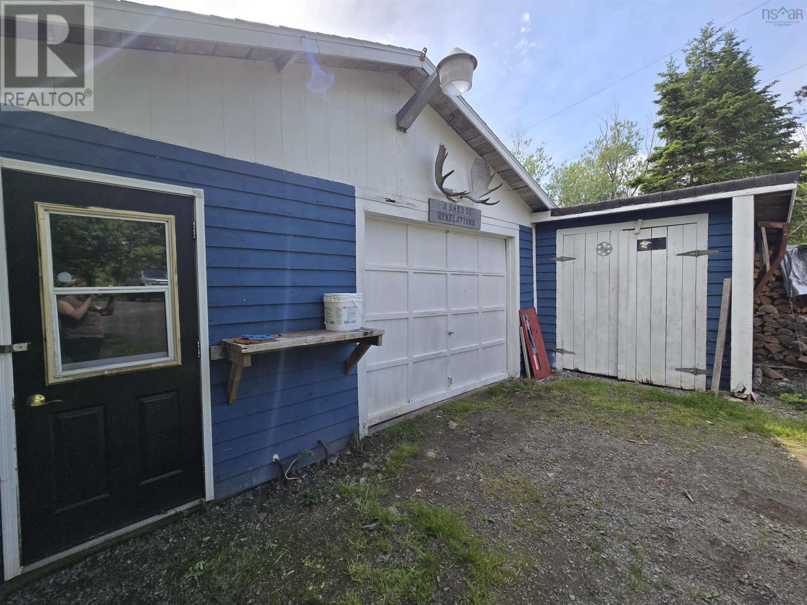 96 Landry Lane Property Photo 31