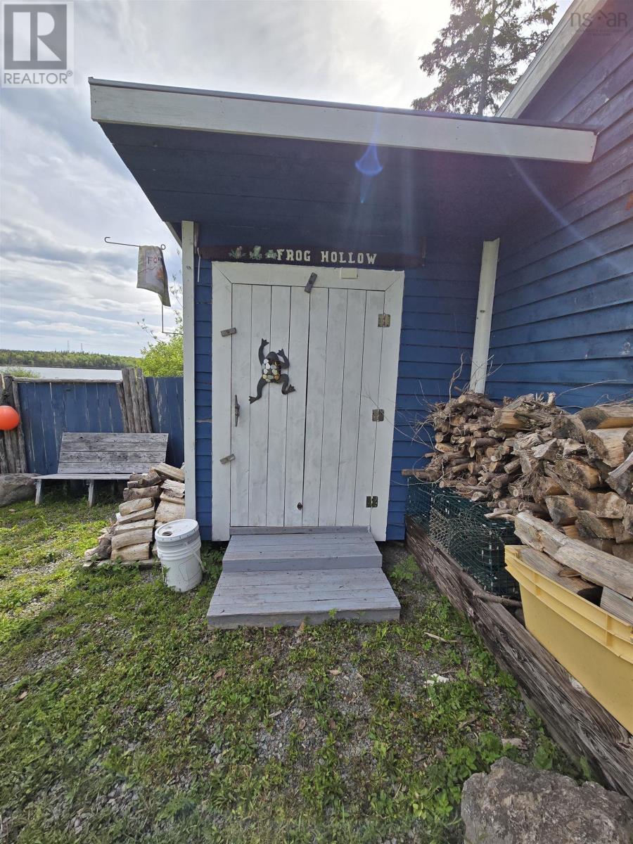 96 Landry Lane Property Photo 32