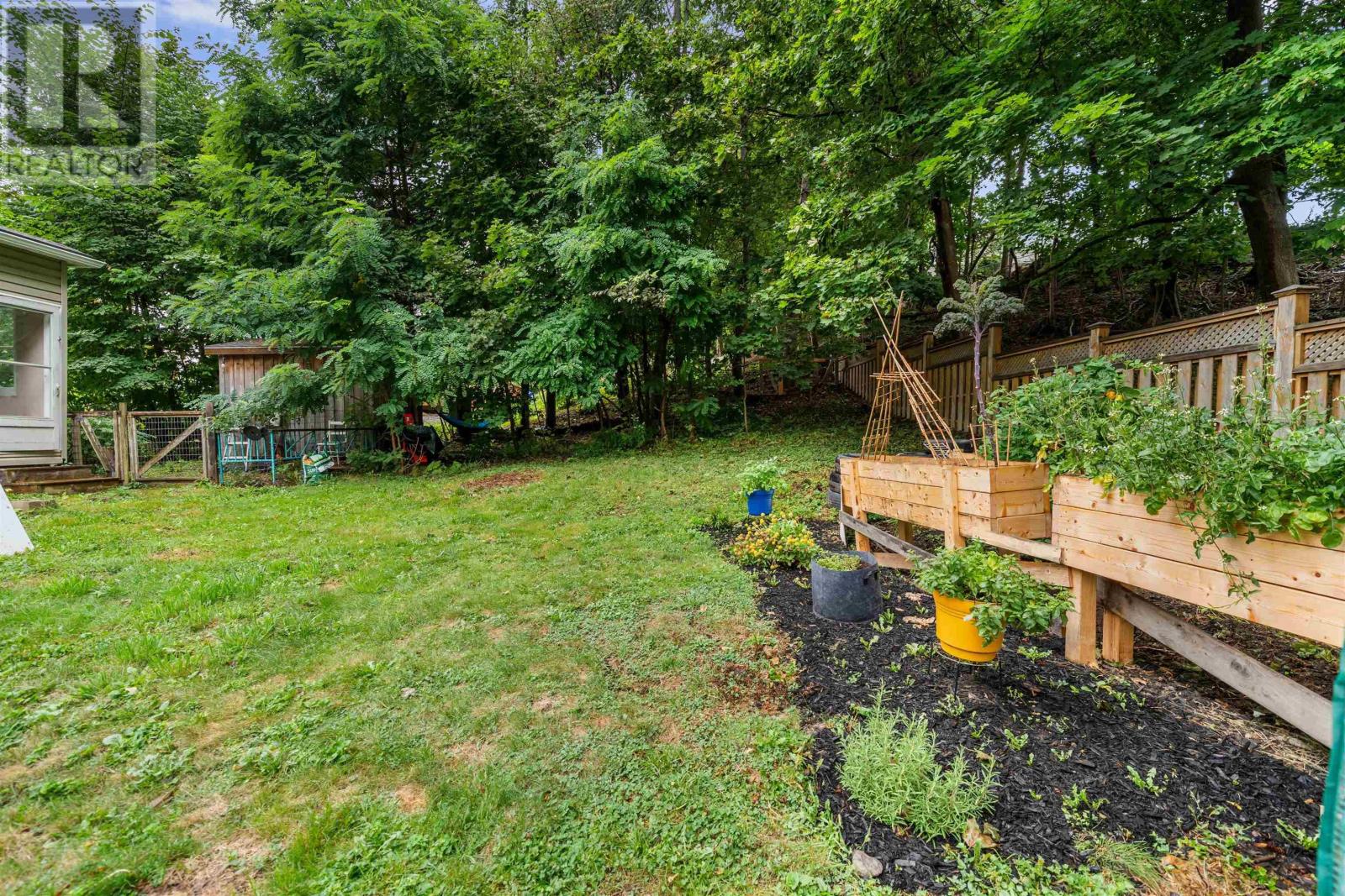 45 Bell Street Property Photo 11