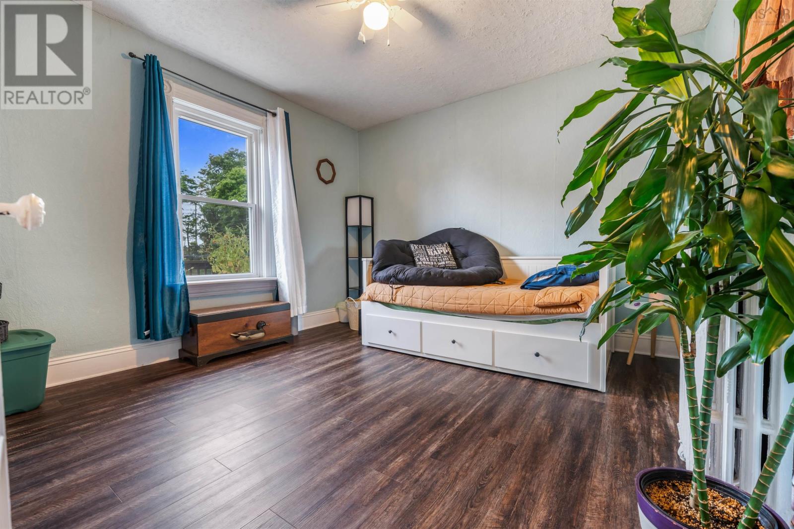 45 Bell Street Property Photo 31