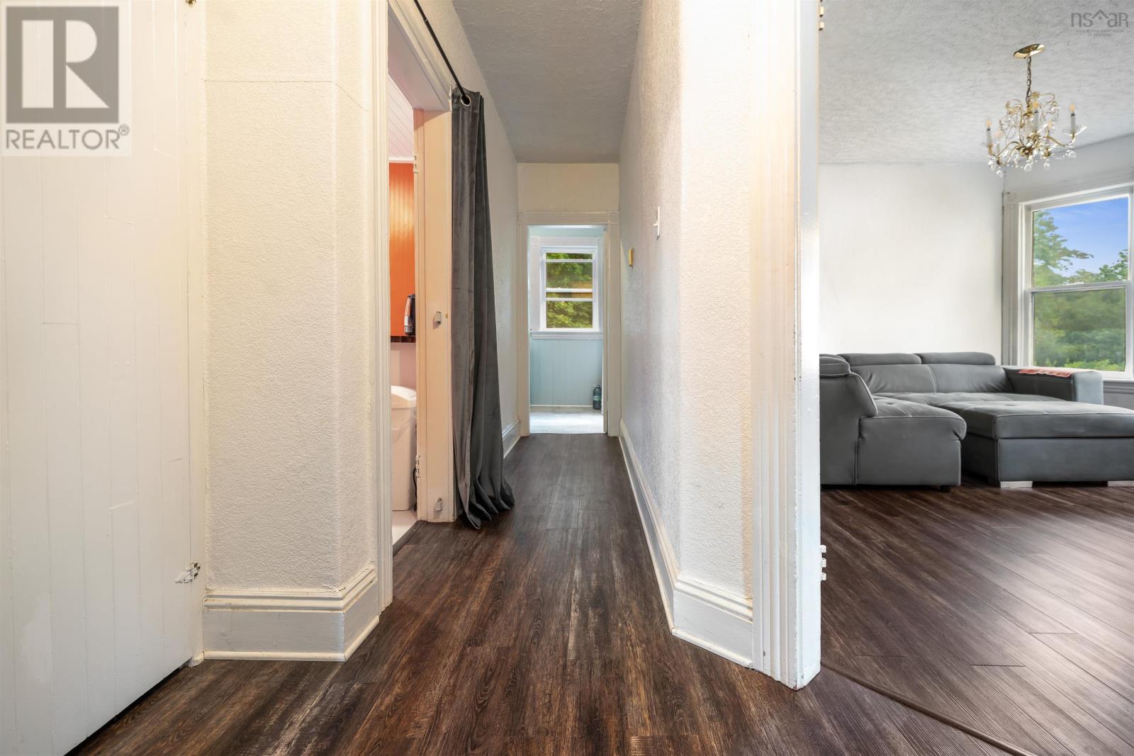 45 Bell Street Property Photo 34