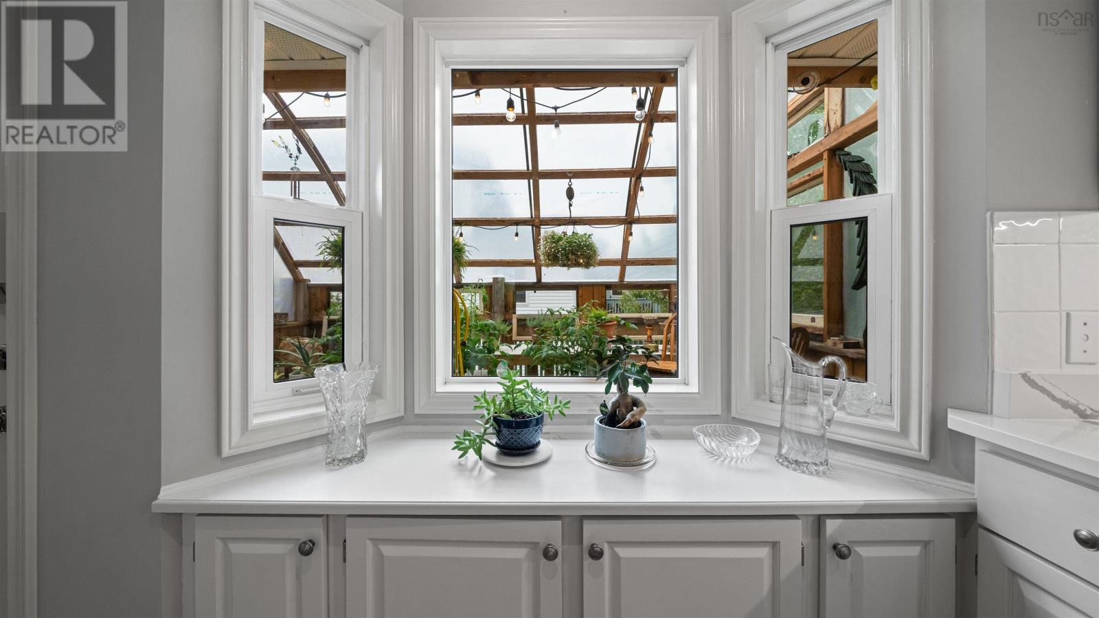 17 Oakley Avenue Property Photo 15