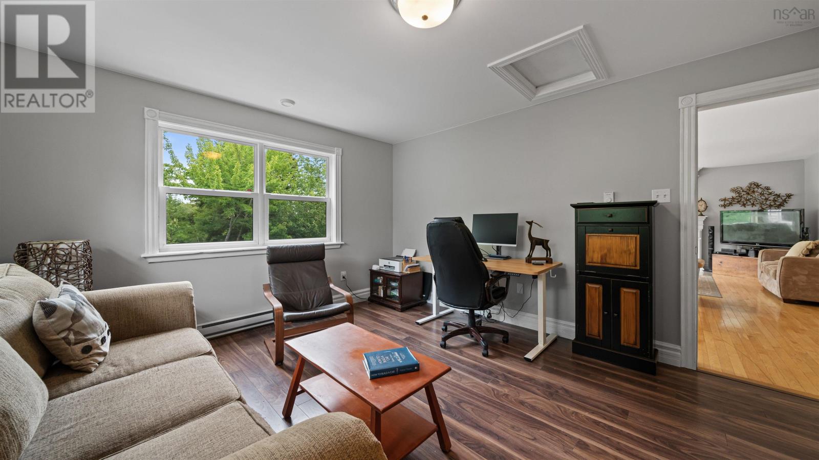 17 Oakley Avenue Property Photo 27