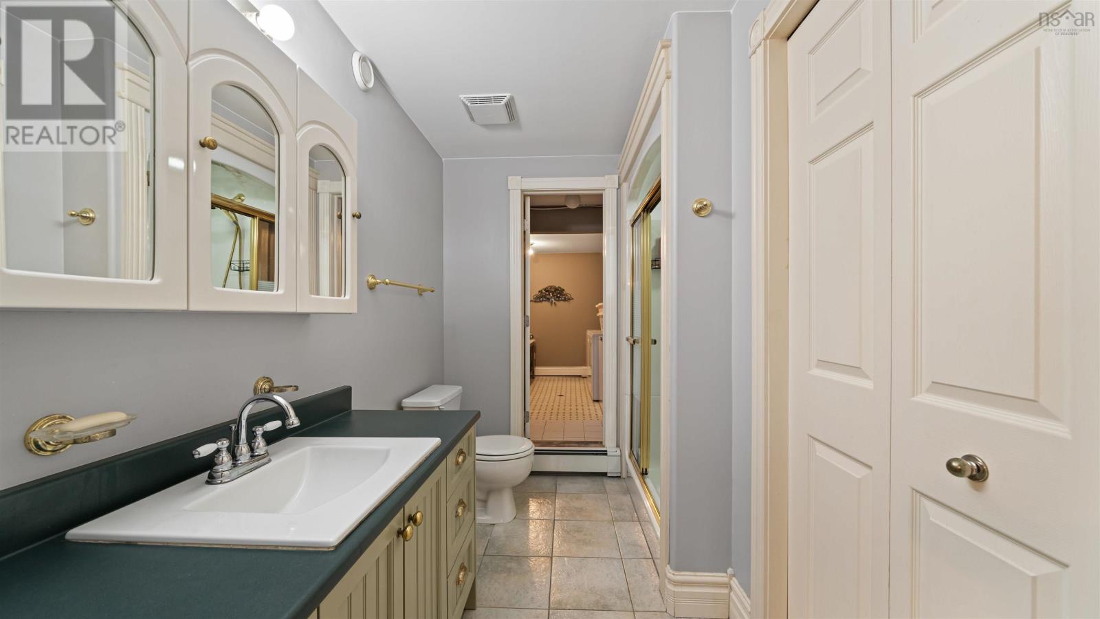 17 Oakley Avenue Property Photo 39