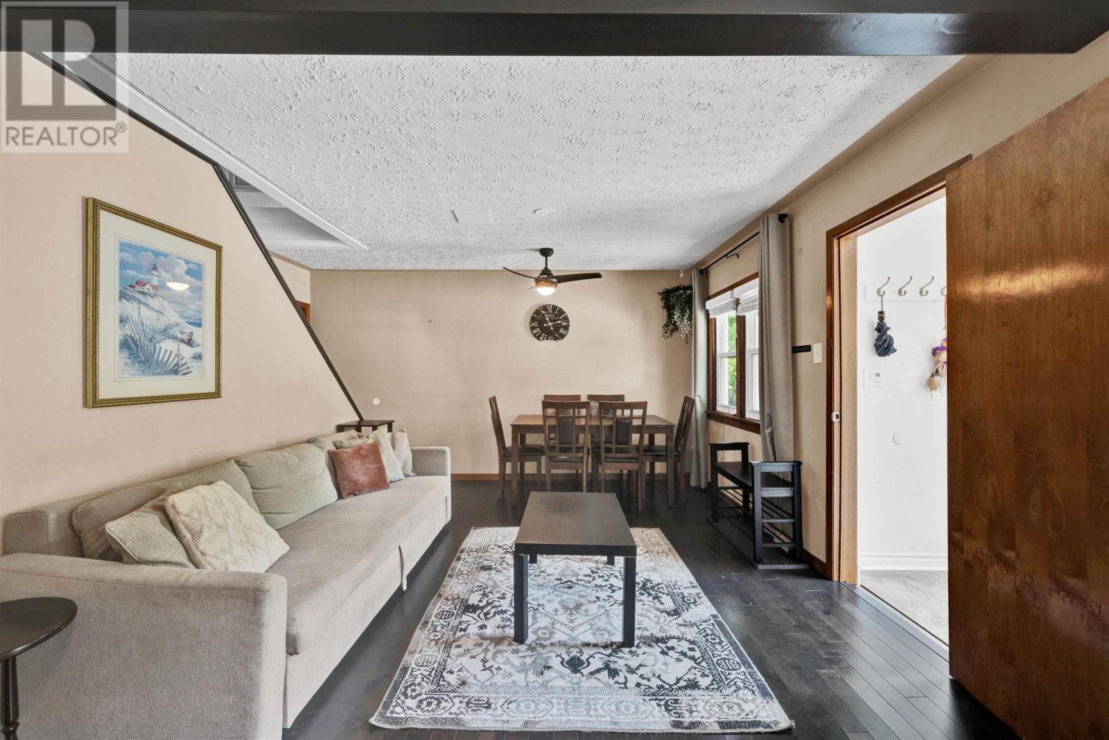 3709 Barrington Street Property Photo 9