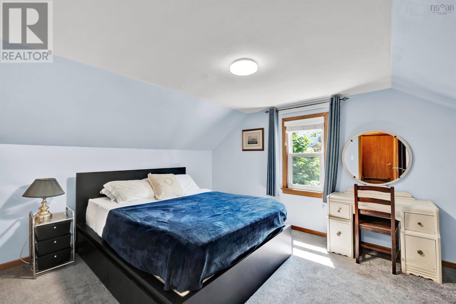 3709 Barrington Street Property Photo 15