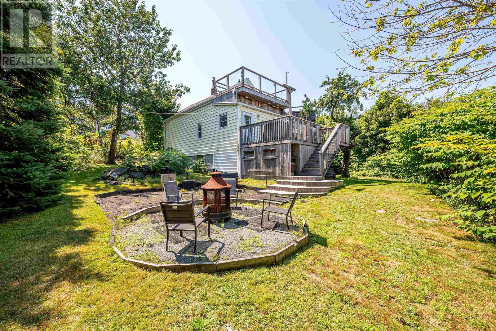 3709 Barrington Street Property Photo 27