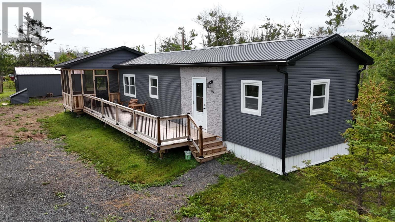 124 Red Cliff Drive Property Photo 4