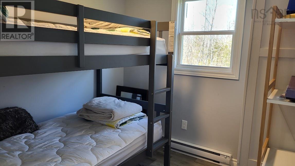 124 Red Cliff Drive Property Photo 16