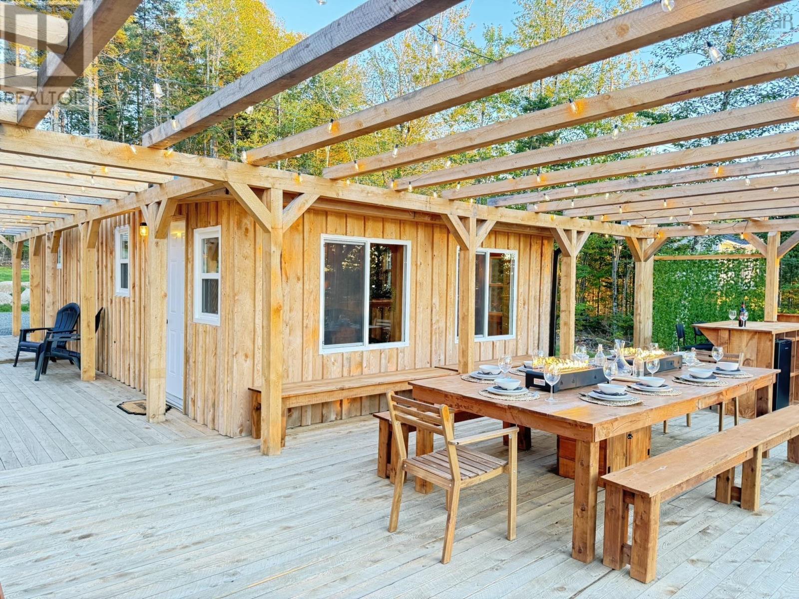 4035 Sissiboo Road Property Photo 4