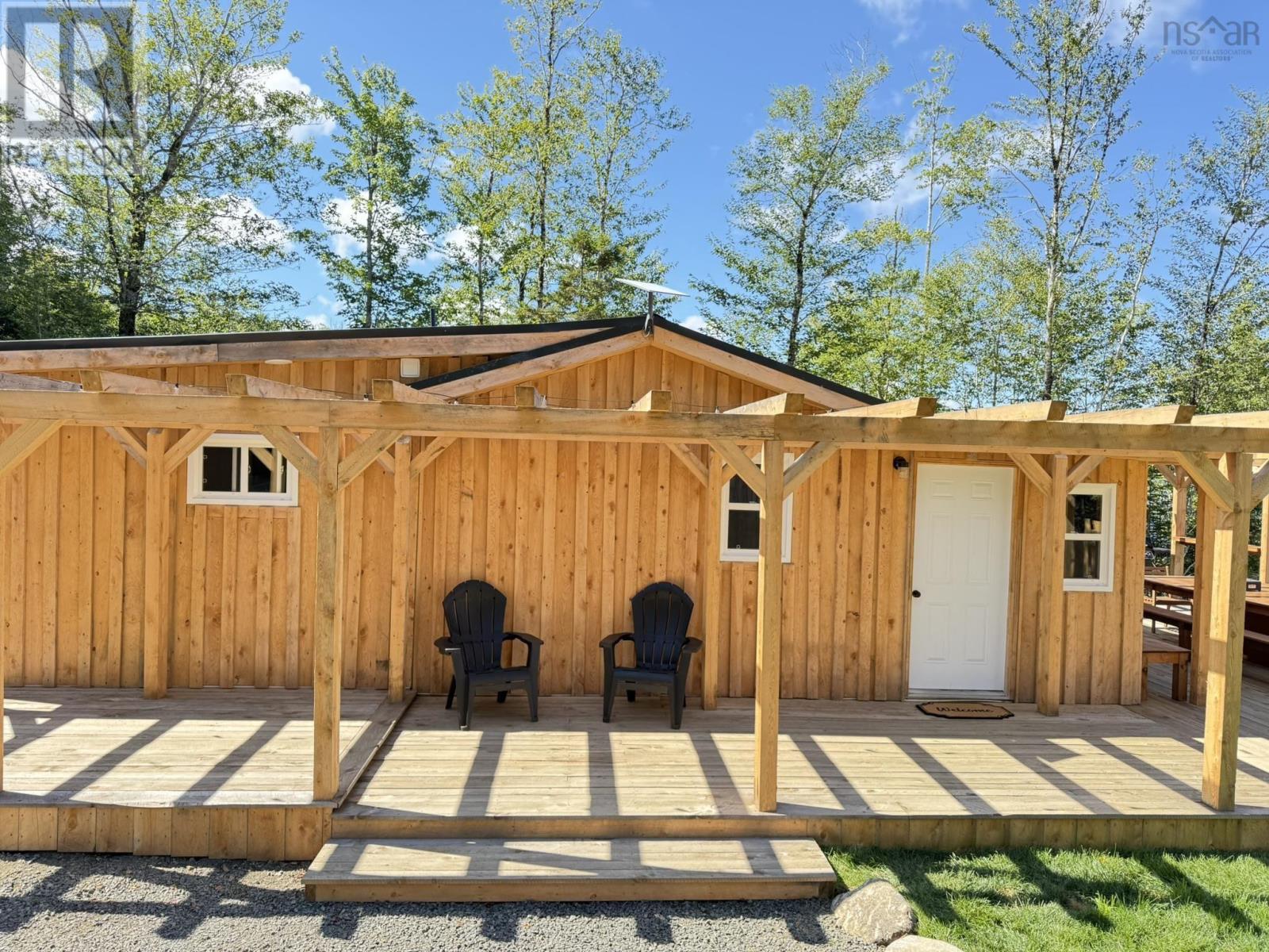 4035 Sissiboo Road Property Photo 8