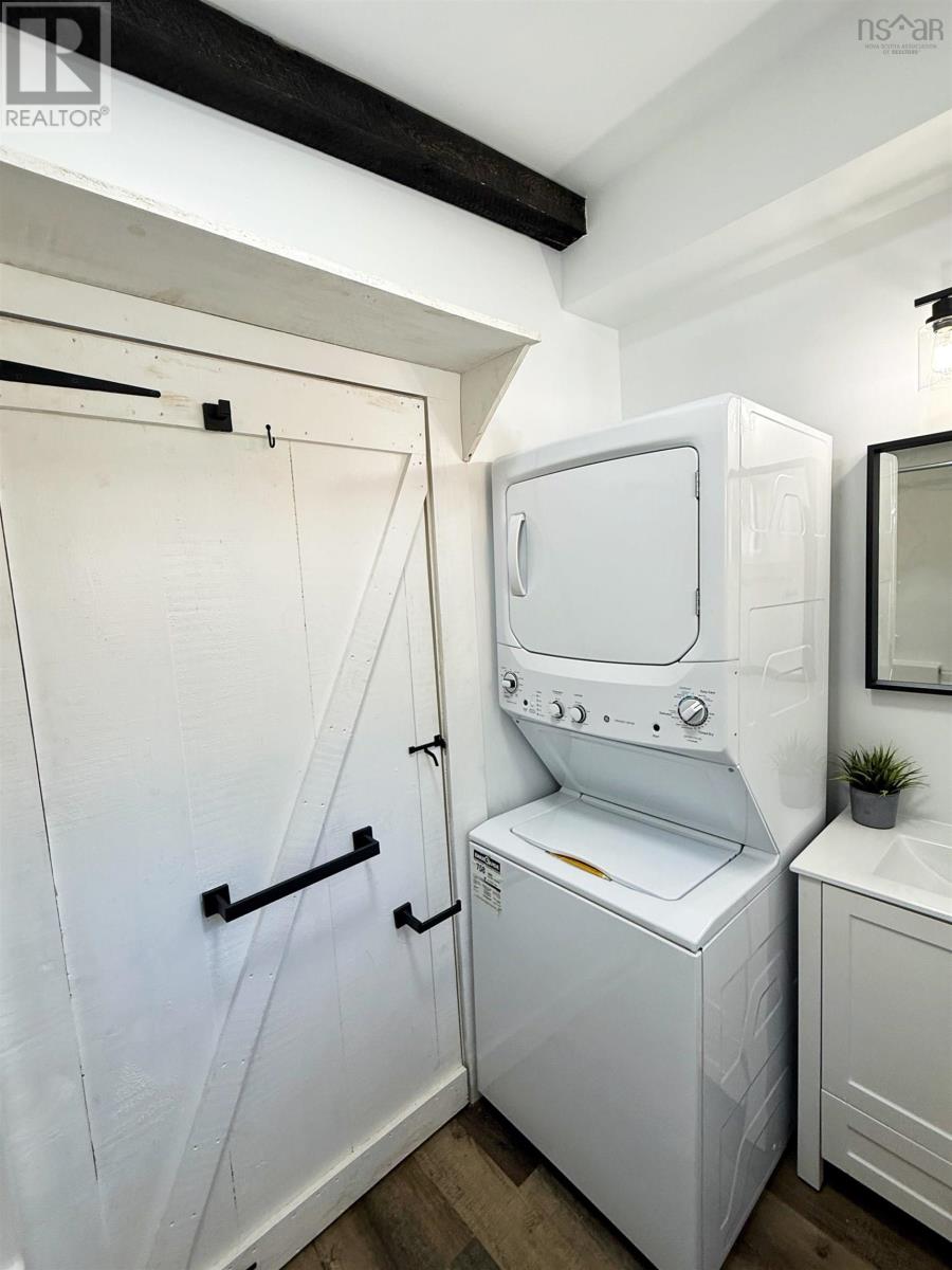 4035 Sissiboo Road Property Photo 27