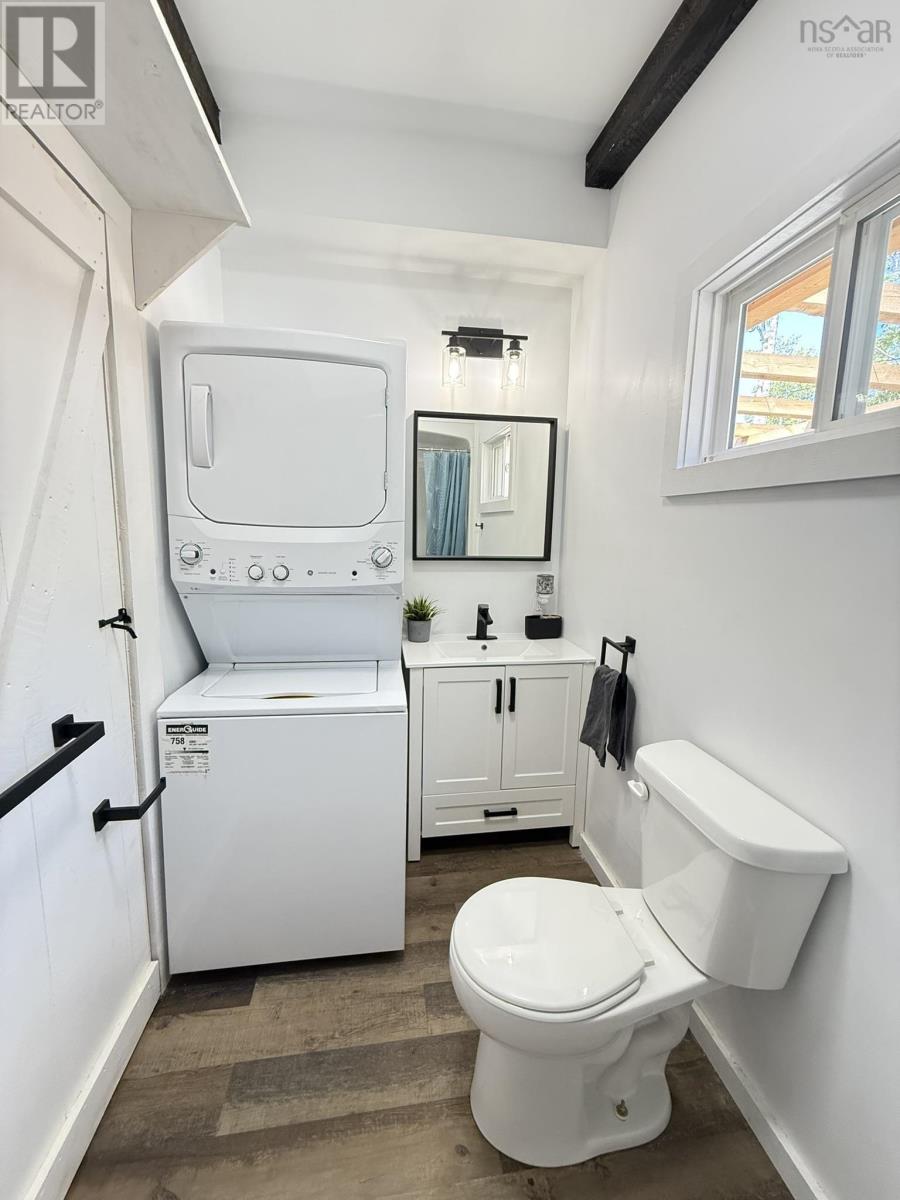 4035 Sissiboo Road Property Photo 28