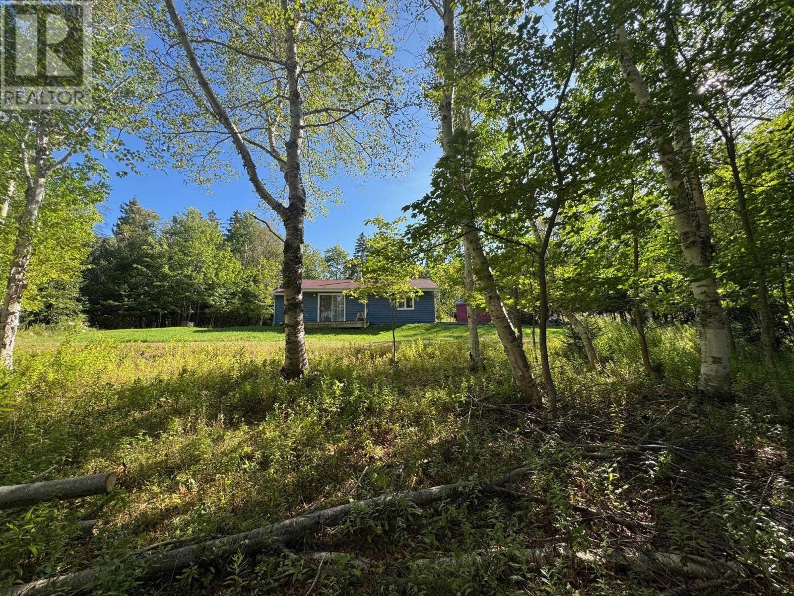 5735 West Bay Rd Property Photo 5