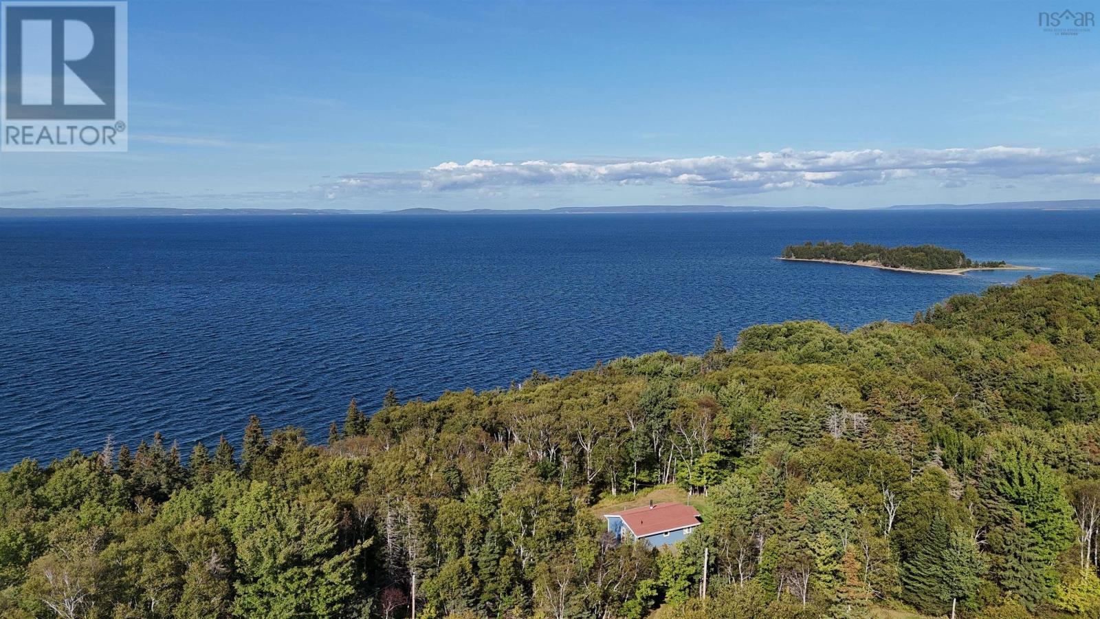 5735 West Bay Rd Property Photo 11