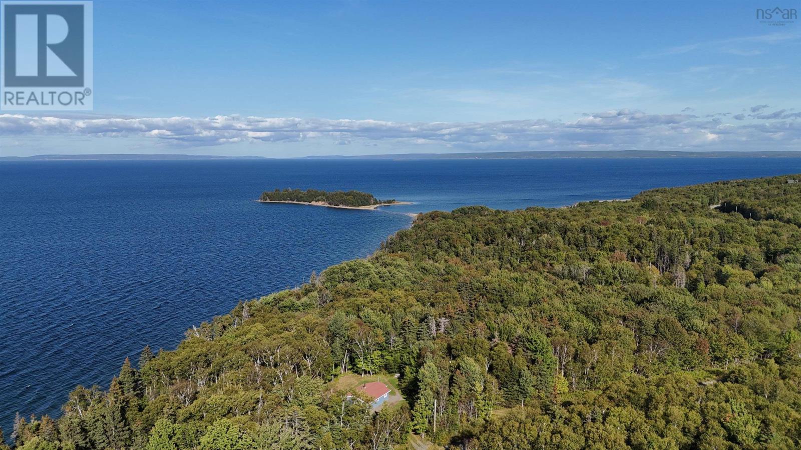 5735 West Bay Rd Property Photo 12