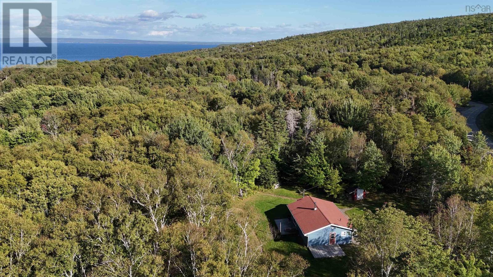 5735 West Bay Rd Property Photo 19