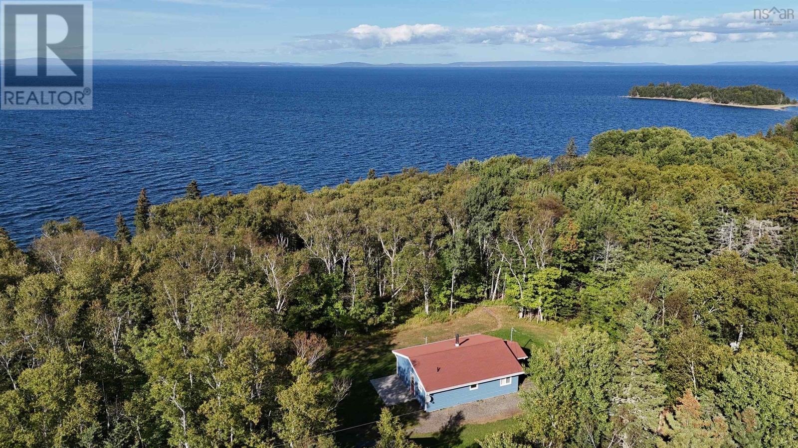 5735 West Bay Rd Property Photo 21