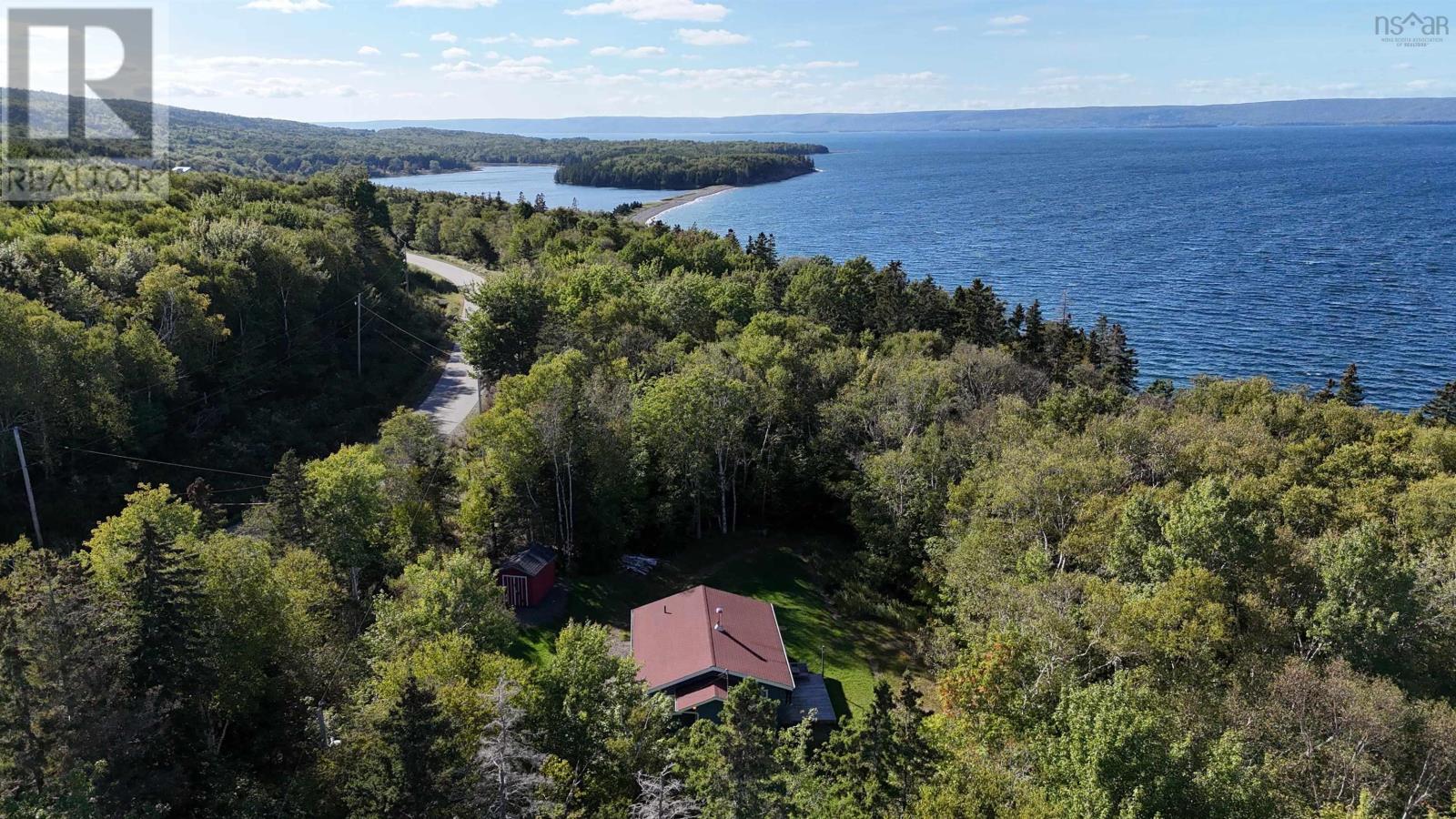 5735 West Bay Rd Property Photo 22