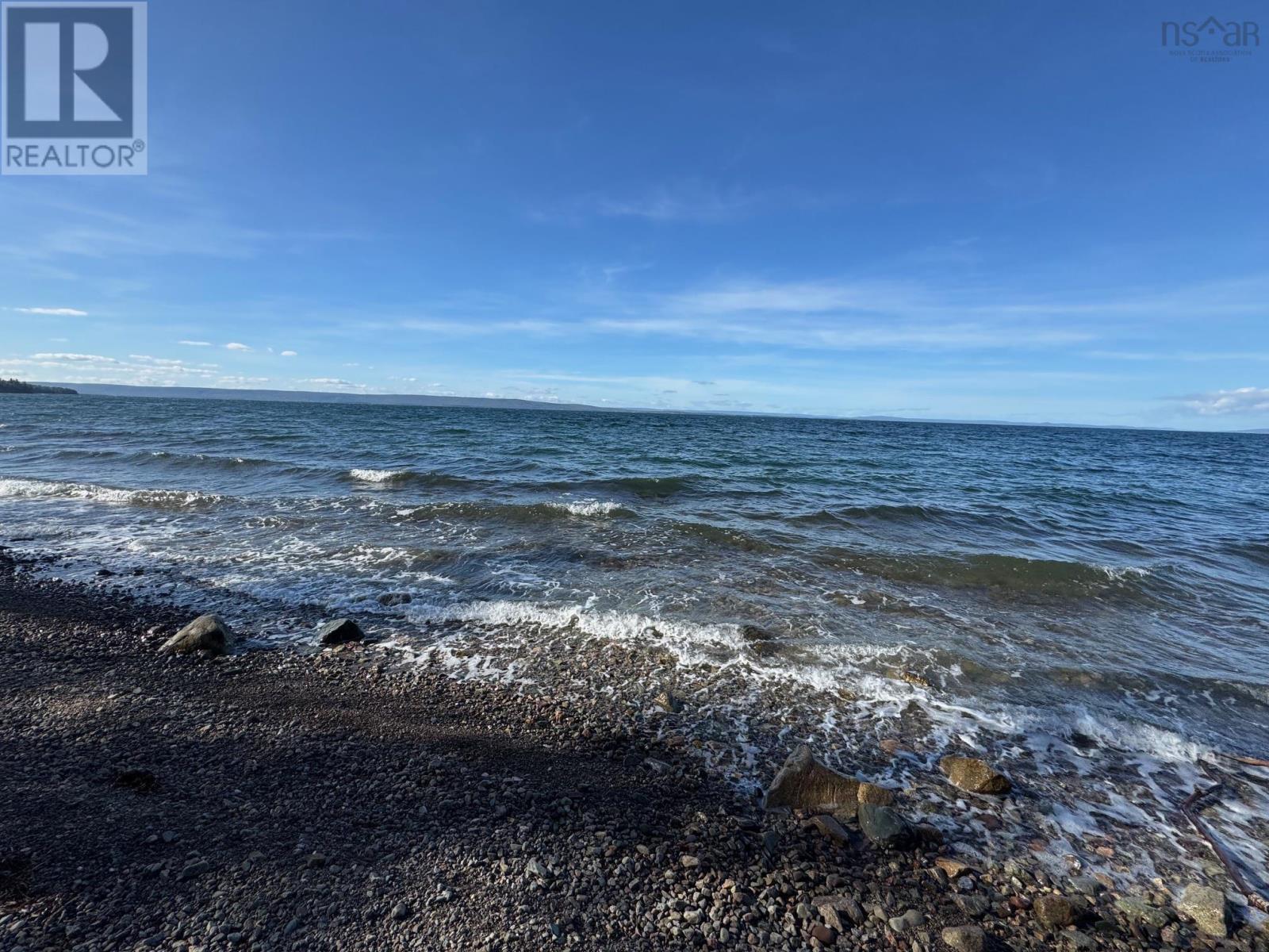 5735 West Bay Rd Property Photo 24