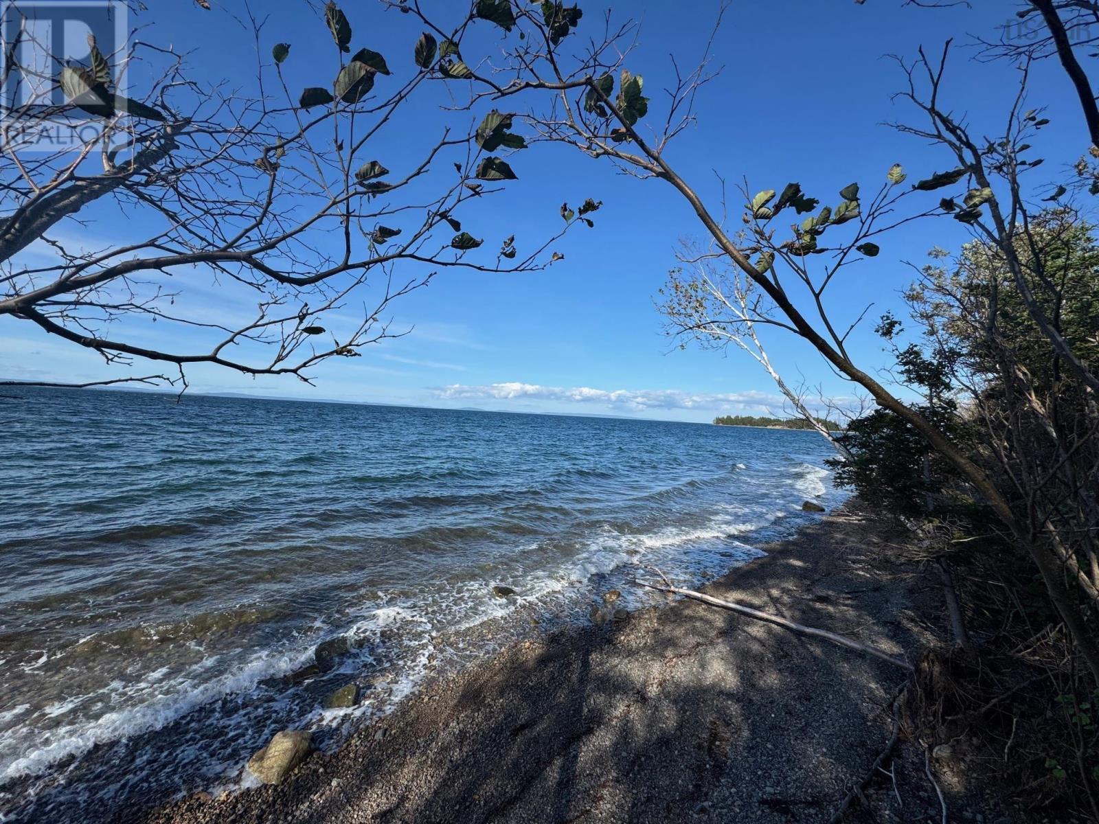 5735 West Bay Rd Property Photo 27