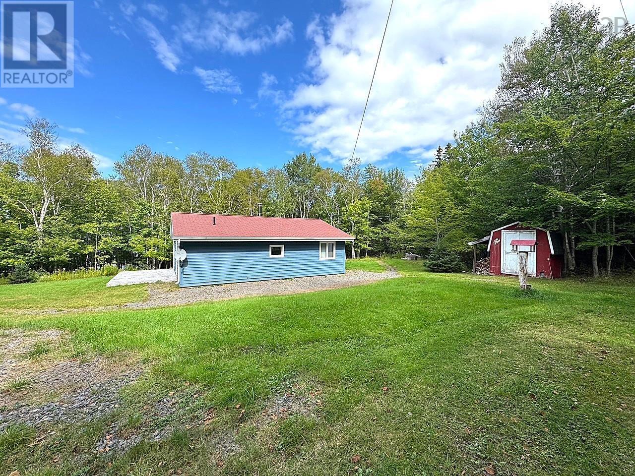 5735 West Bay Rd Property Photo 31