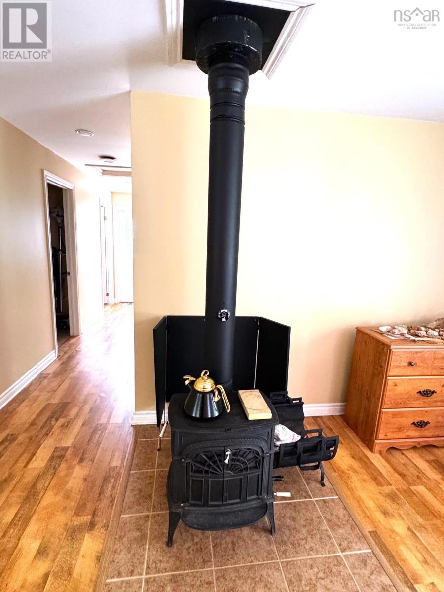 5735 West Bay Rd Property Photo 46