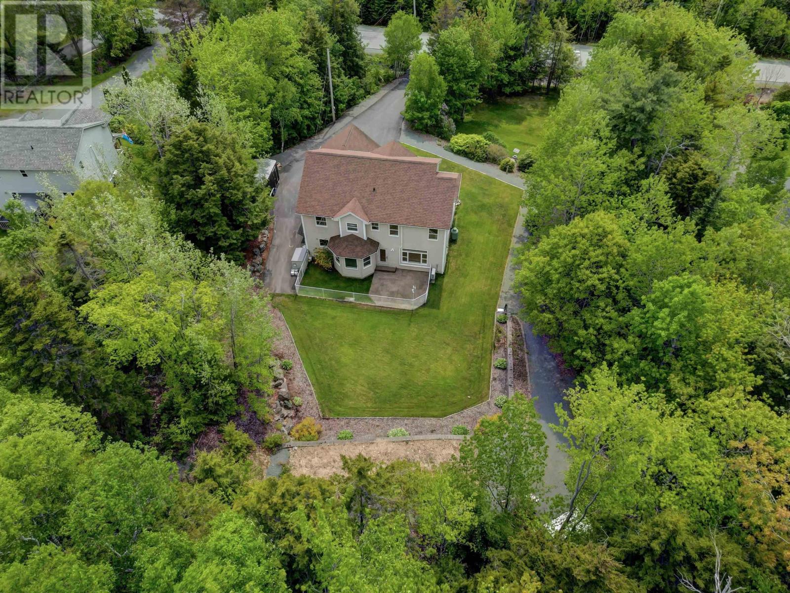 94 Ingram Drive Property Photo 5