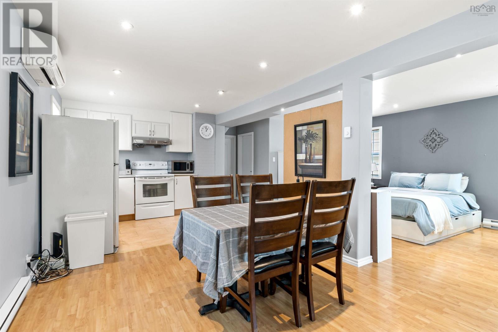 1596 St. Margaret's Bay Road Property Photo 16