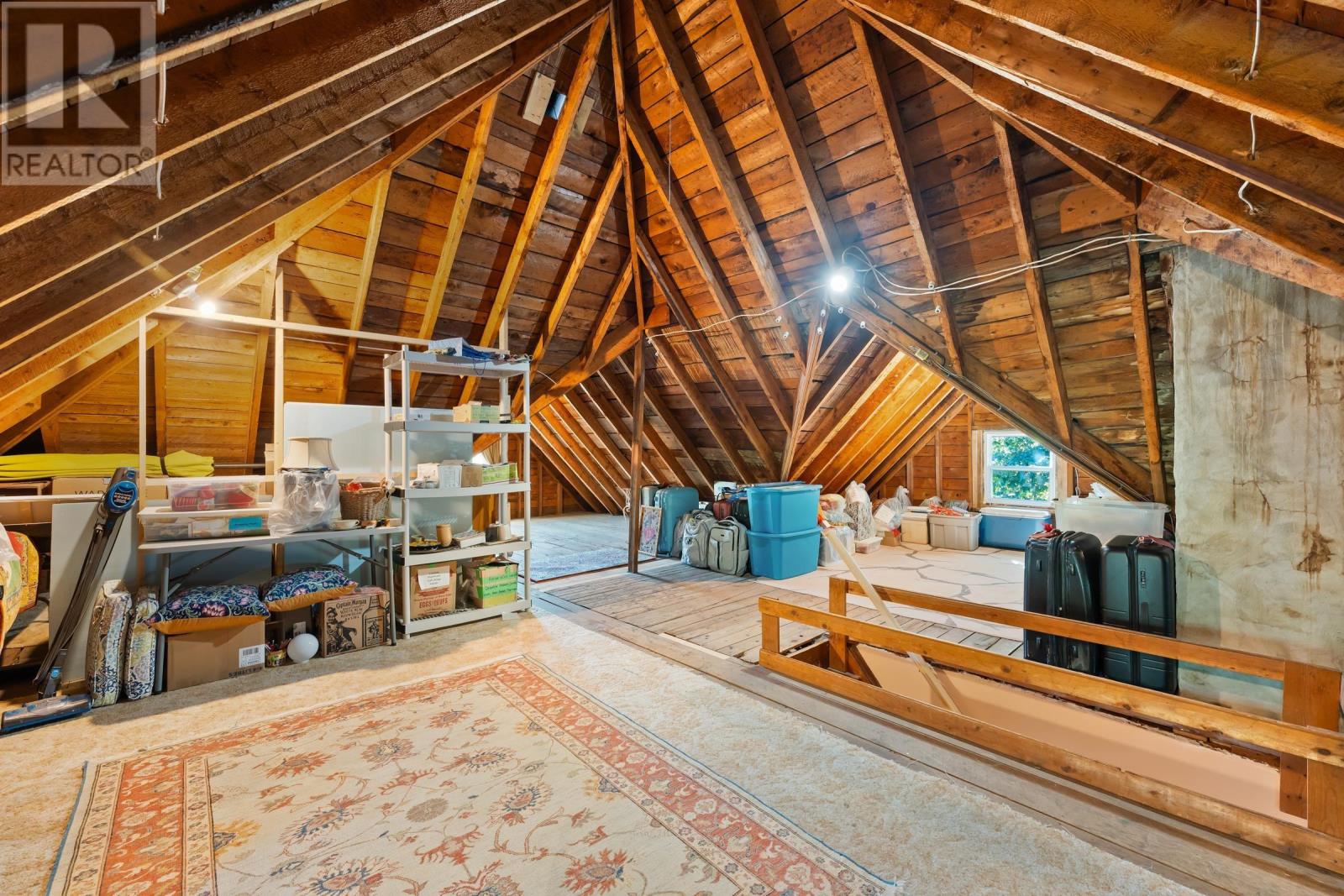 95 First Avenue Property Photo 34