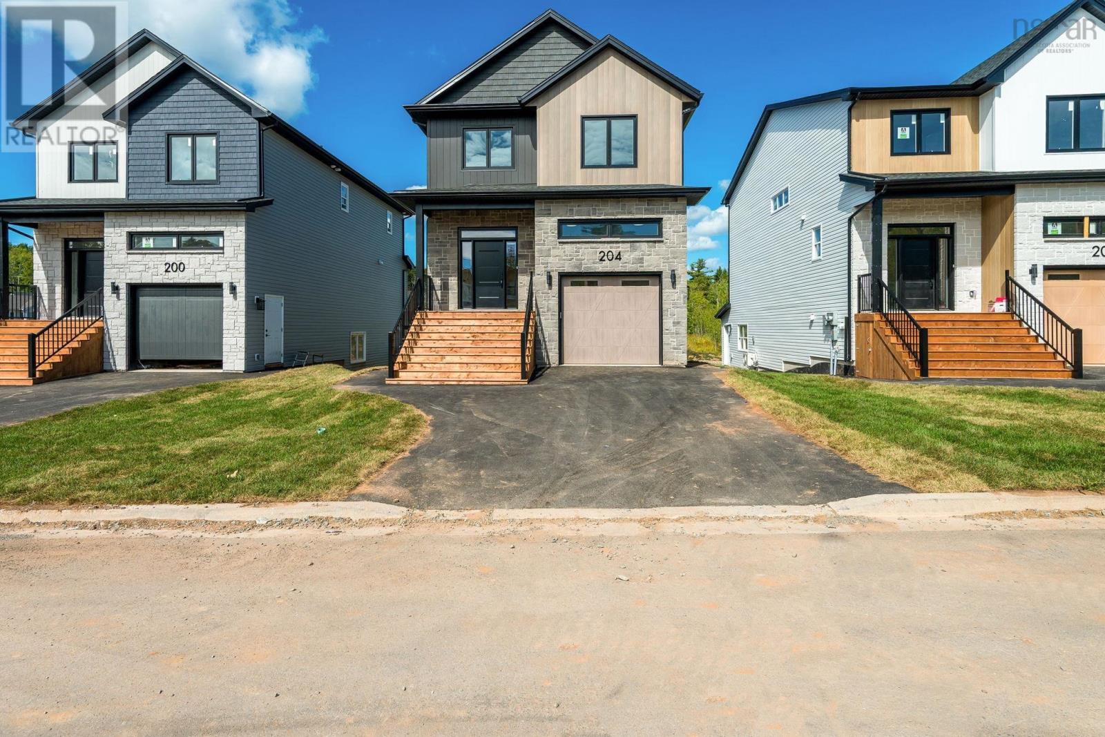 184 Darner Drive Property Photo 1