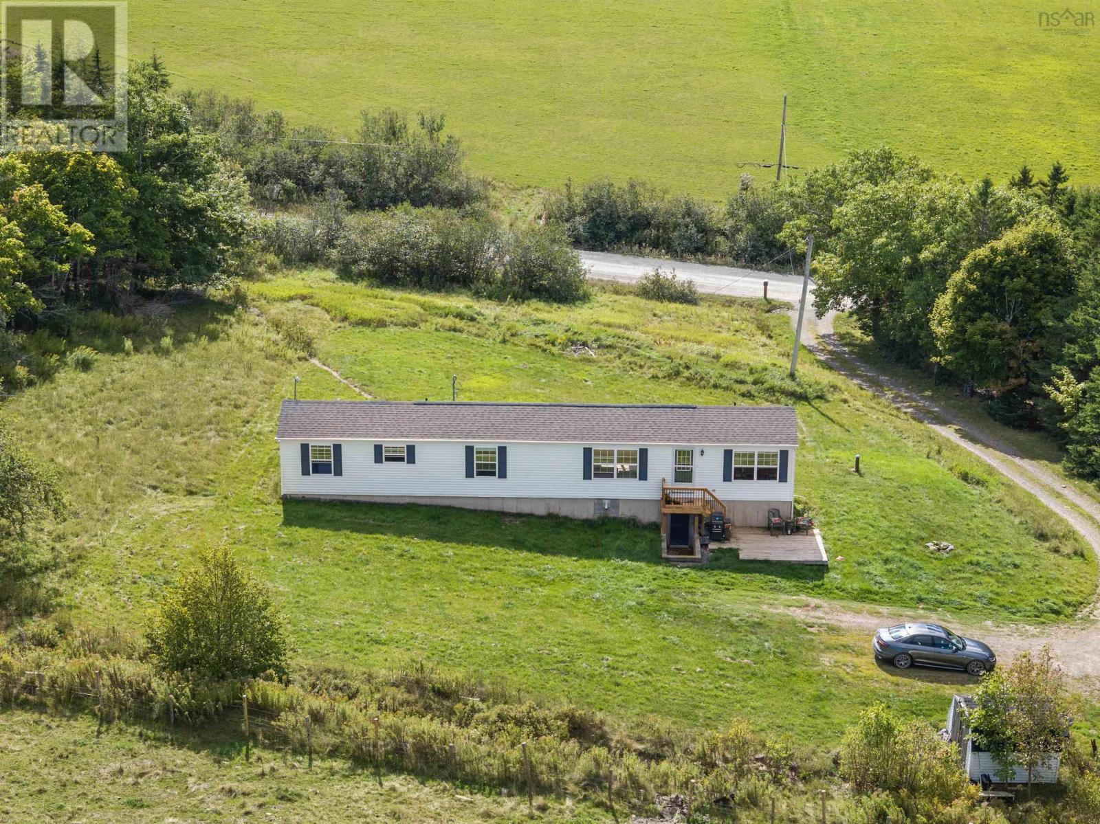 835 Murchyville Road Property Photo 2