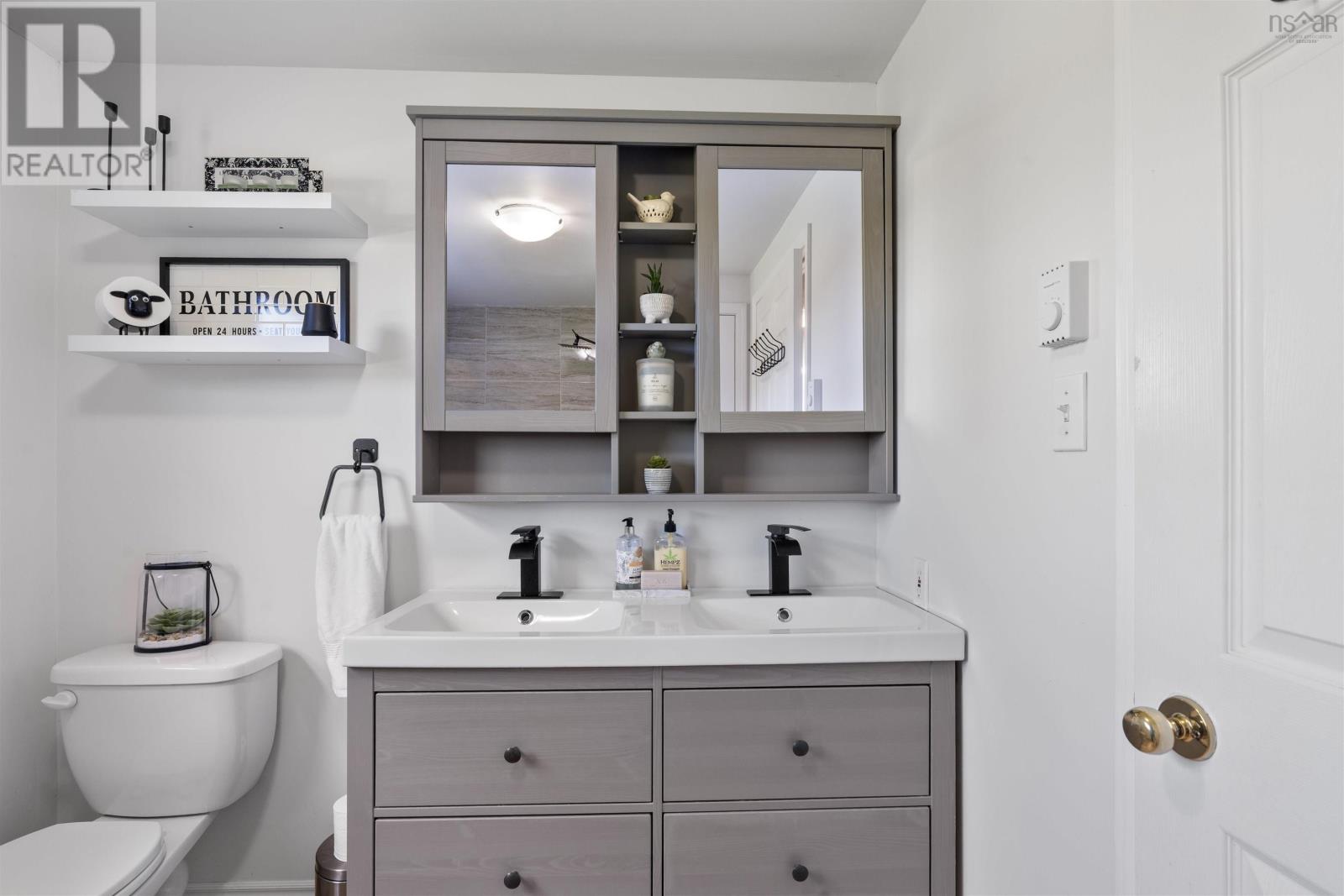 835 Murchyville Road Property Photo 11