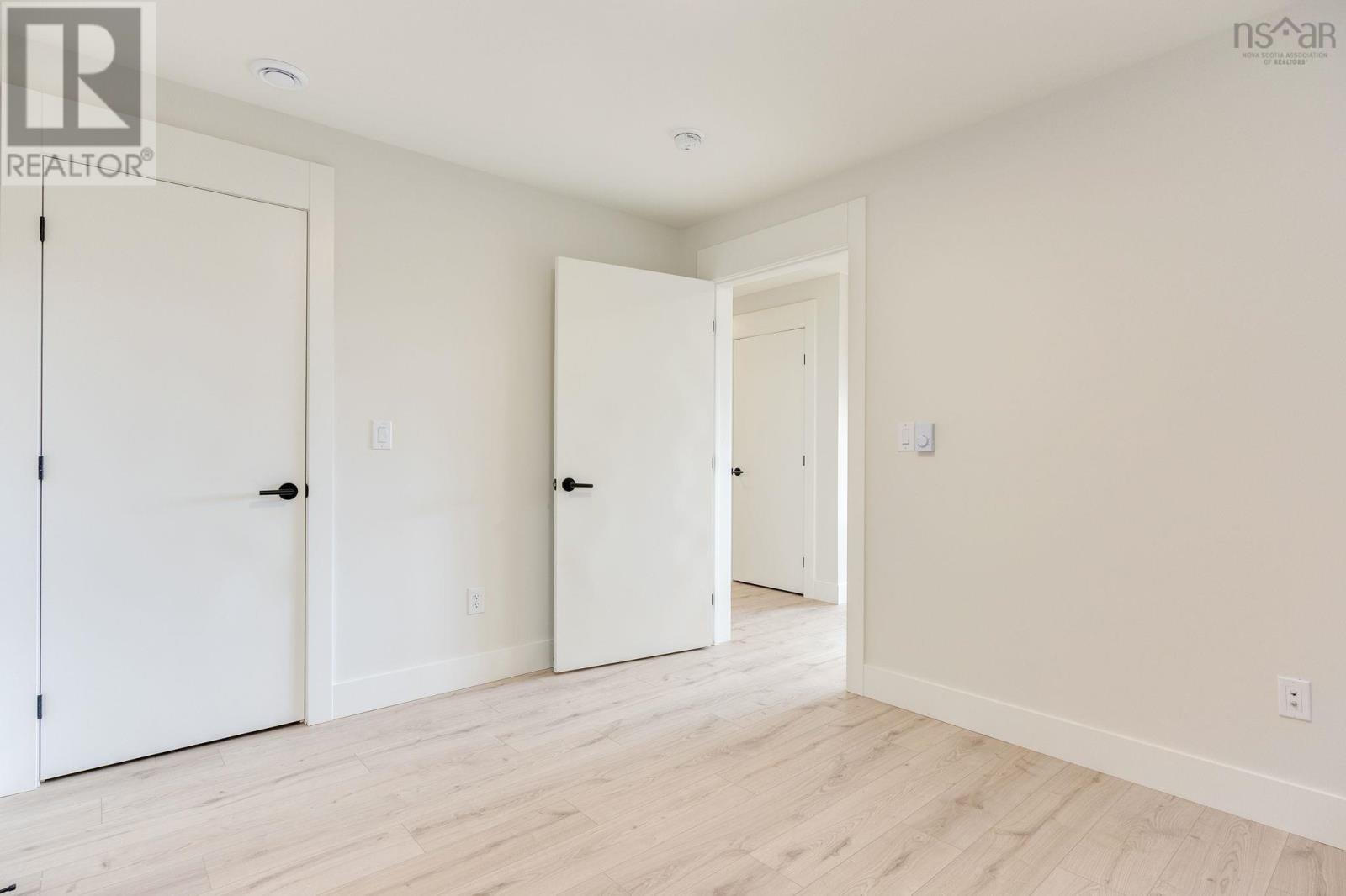 310 Zaffre Drive #5014 Property Photo 30