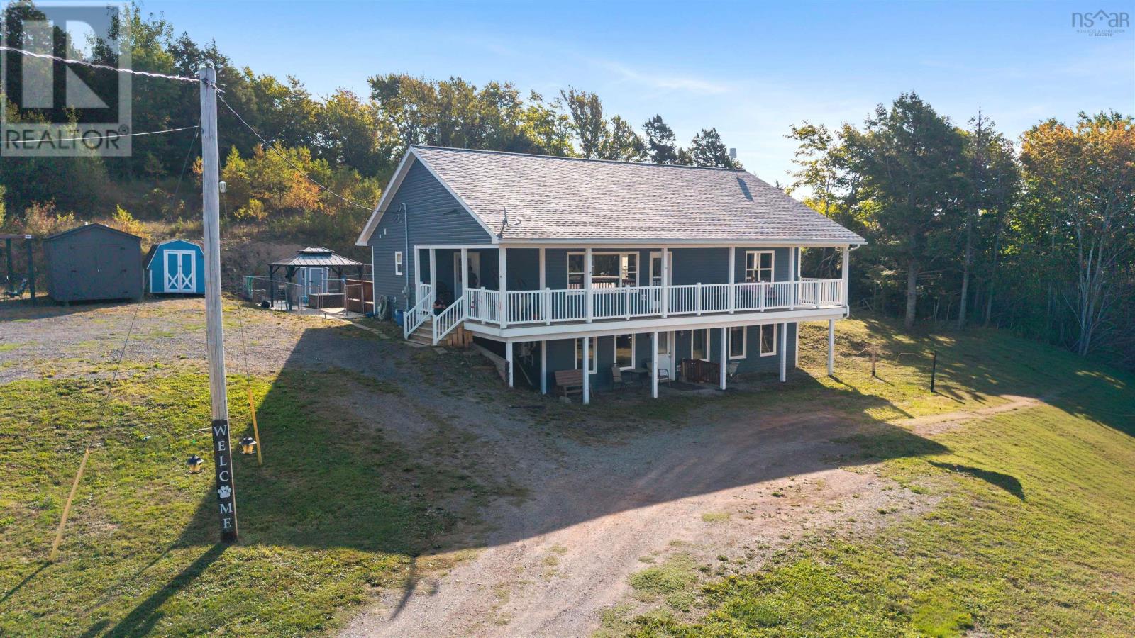 792 Lovat Road Property Photo 1