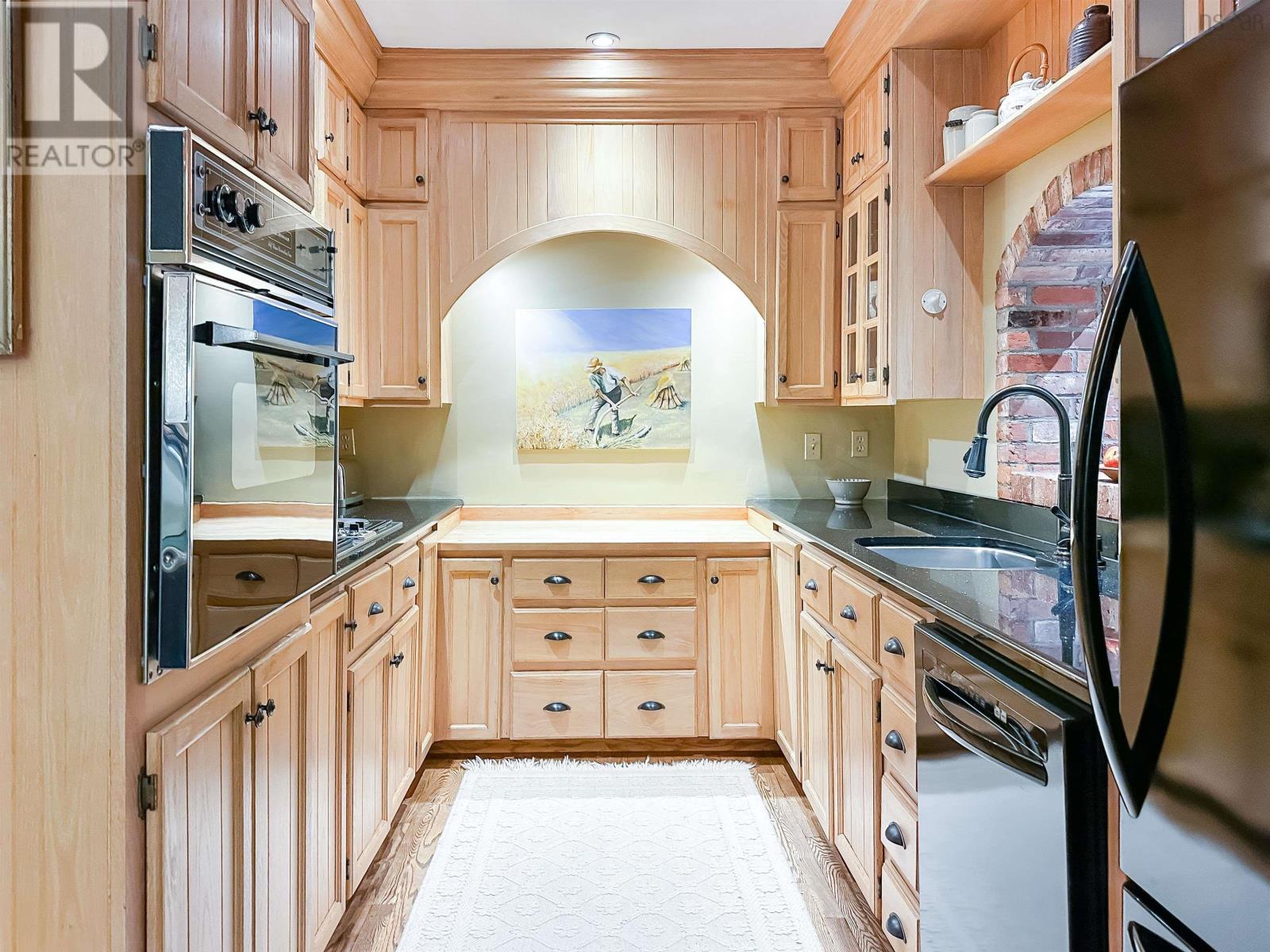 35 Shaw Road Property Photo 5