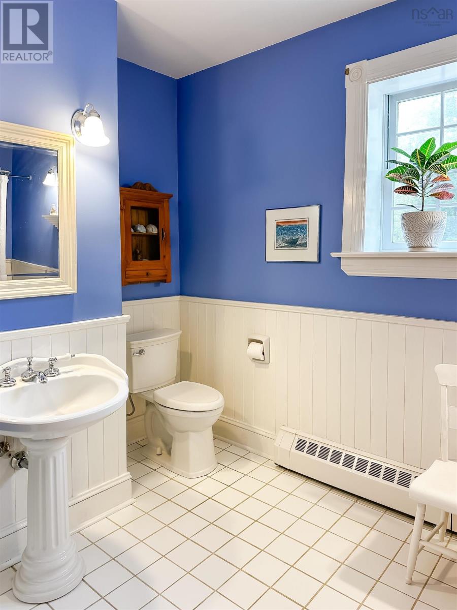 35 Shaw Road Property Photo 18