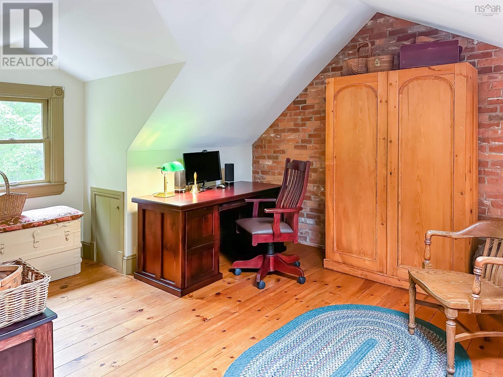 35 Shaw Road Property Photo 31