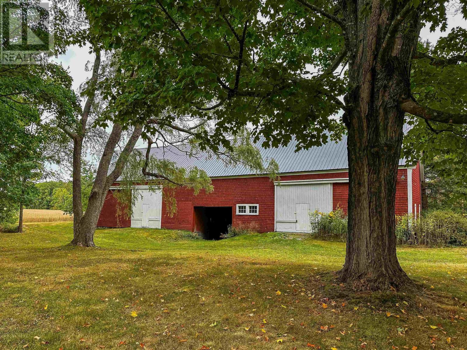 35 Shaw Road Property Photo 45