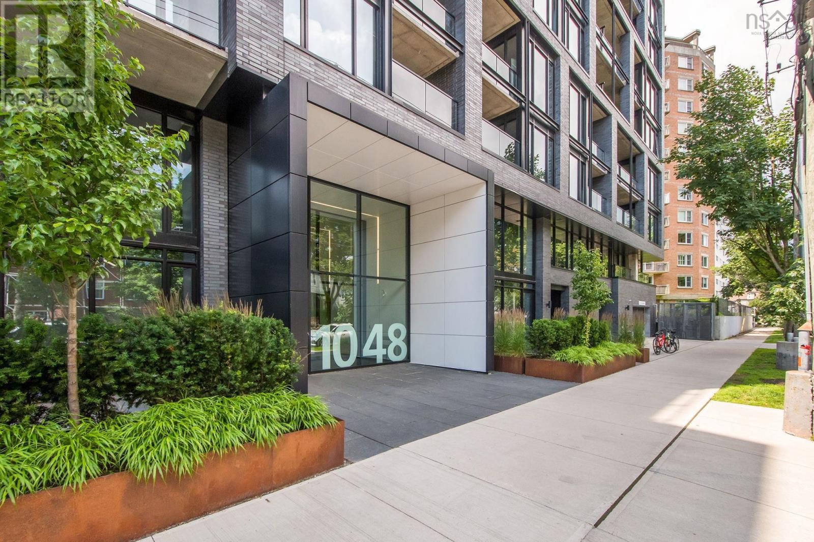 1048 Wellington Street #612 Property Photo 1