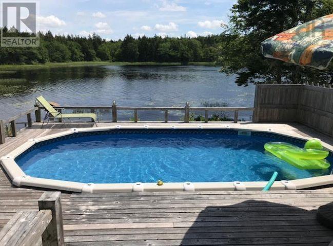 240 Pine Prince Drive Property Photo 5